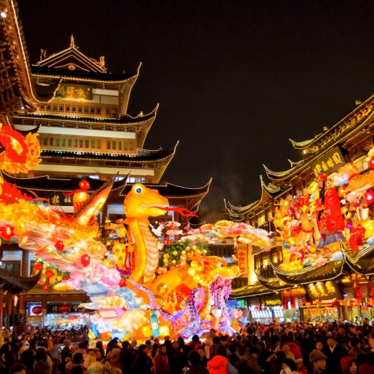 Best Time to Visit Shanghai: Seasonal Weather and Festival Guide