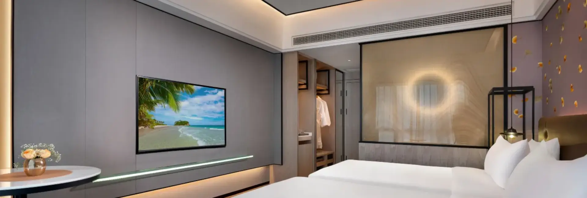 Lotus Moon Twin Room (Smart Control + Memory Foam Pillow)