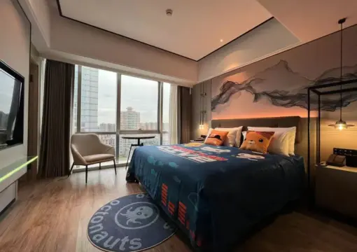 Octonauts Theme Family Room (Theme Bedding + Smart Control + Floor-to-Ceiling Window)